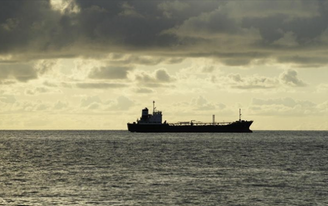 abs-daha-bir-neft-tankerini-ele-kecirdi