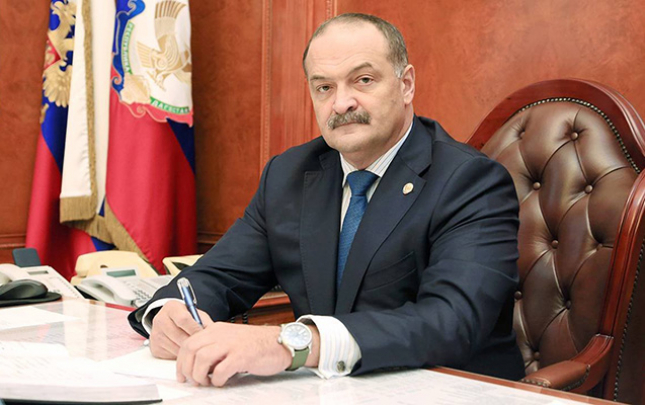melikov-dagistan-rehberi-vezifesinden-azad-edildi