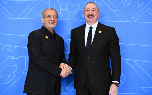 pezeskian-ilham-eliyeve-zeng-etdi