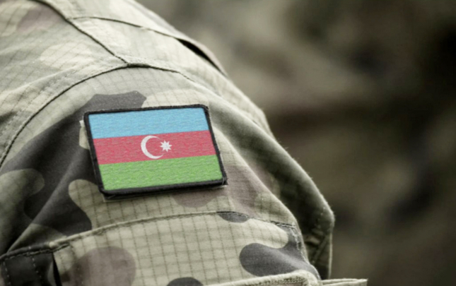 leytenant-rutbesi-verilecek-sexslerle-bagli-qanun-da