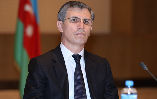 ne-ucun-pomidor-qarpiz-kartof-evvelki-dadini-vermir