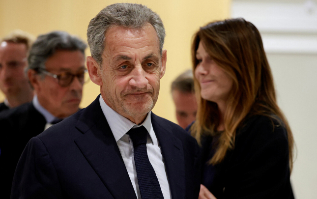 hebsde-yalniz-qatiqla-qidalanir