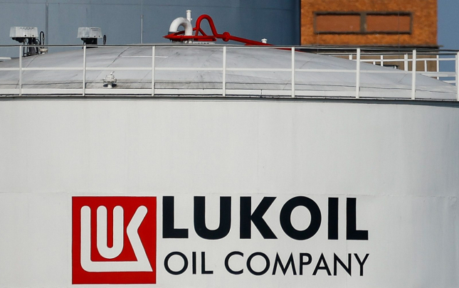 lukoylun-xarici-aktivlerini-almaqdan-imtina-etdi