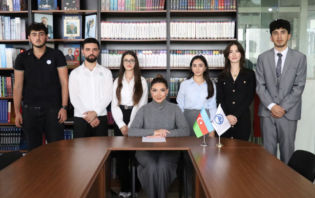 azerbaycan-universitetinin-rektoru-yuksekballi-telebelerle-gorusdu
