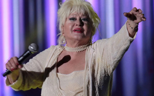 muazzez-abaci-ad-gununde-vefat-etdi