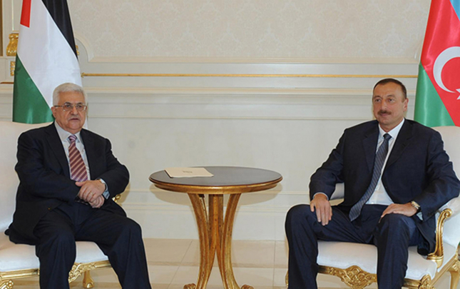 ilham-eliyev-mahmud-abbasi-tebrik-etdi