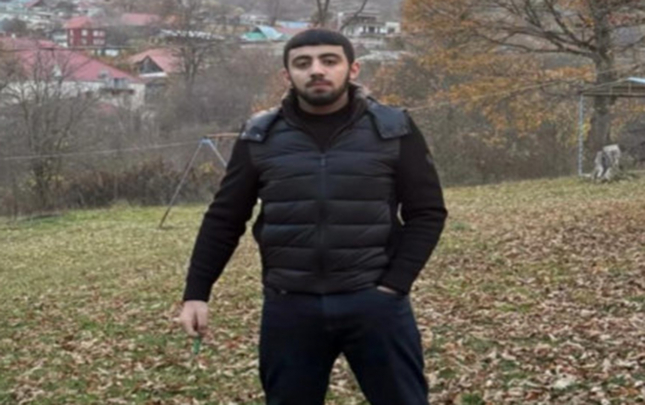 17-yasli-oglani-avtomobille-qesden-vurub-oldurdu