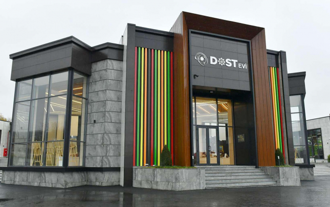 ismayillidaki-dost-evinin-acilisindan-2-il-otur