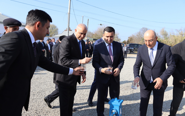 saatlinin-bu-kendleri-icmeli-su-ile-temin-olundu