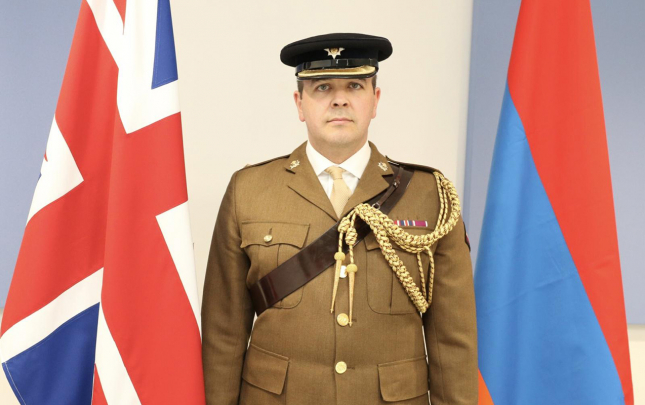 britaniya-ermenistana-ilk-defe-herbi-attase-teyin-edib