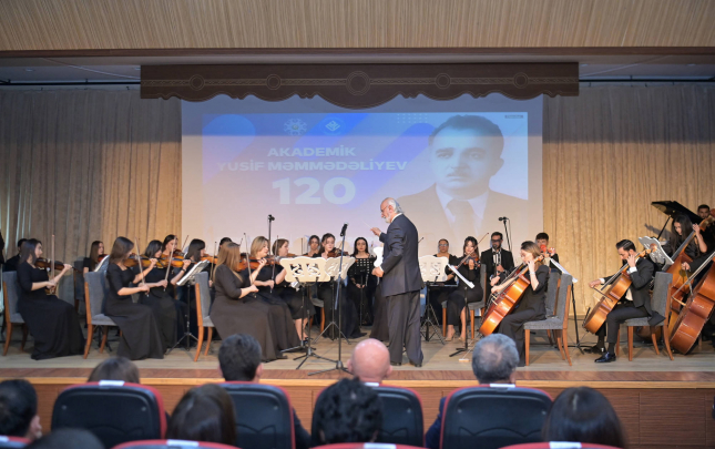 yusif-memmedeliyevin-120-illik-yubileyi-ile-bagli-konfrans-basa-catdi