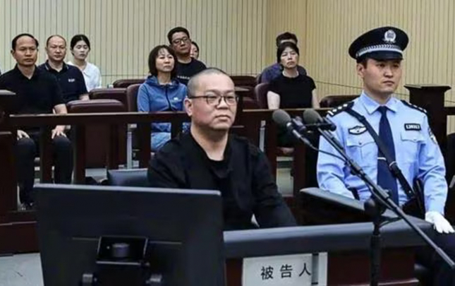 1-milyarddan-cox-rusvetxorluga-gore-edam-edildi