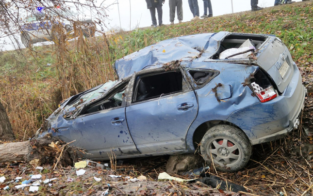 zerdabda-prius-asdi-olen-ve-yaralanan-var