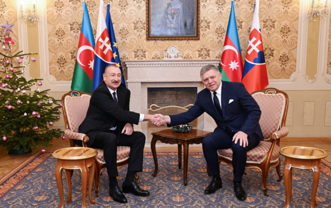 eliyev-fitso-ile-tekbetek-gorusdu