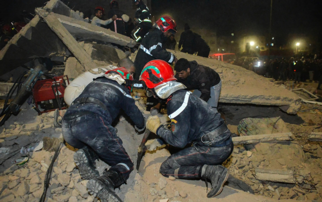 merakesde-binalarin-cokmesi-neticesinde-olenlerin-sayi-artdi