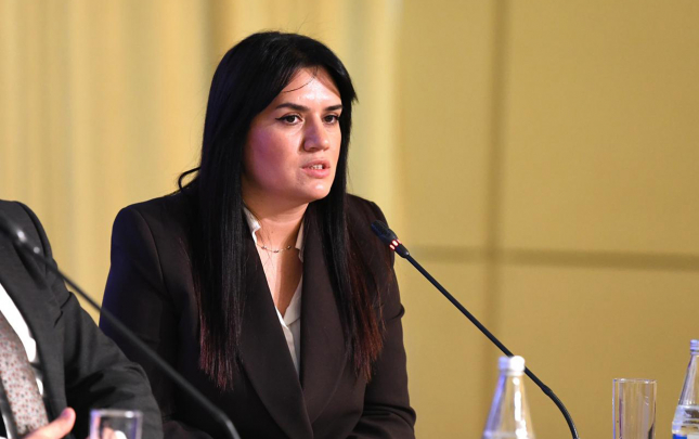 bu-qanunlar-zamanin-telebleri-ile-uzlasmir