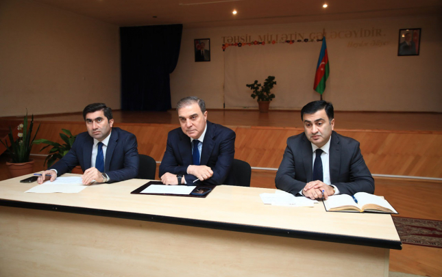 niyazi-bayramov-sakinlerle-gorusdu