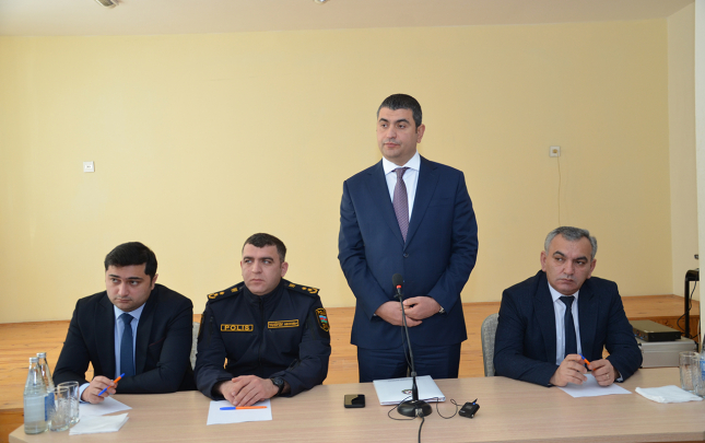 elsen-hesenli-vetendaslarla-gorusdu