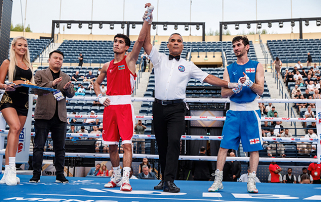 19-yasli-bokscumuz-avropa-cempionatinin-finalinda