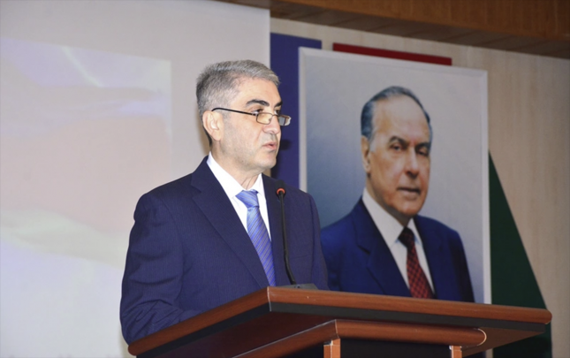 yeni-icra-bascisi-23-illik-muavini-isden-cixardi