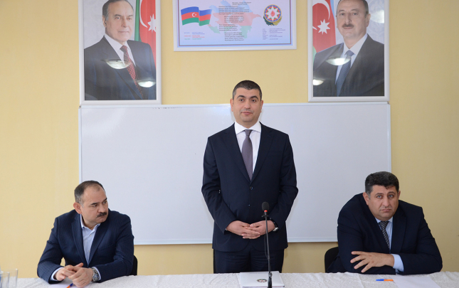 icra-bascisi-garis-eyribend-sakinleri-ile-gorusdu