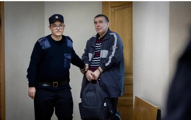 sahin-sixlinskinin-mehkemesi-basladi