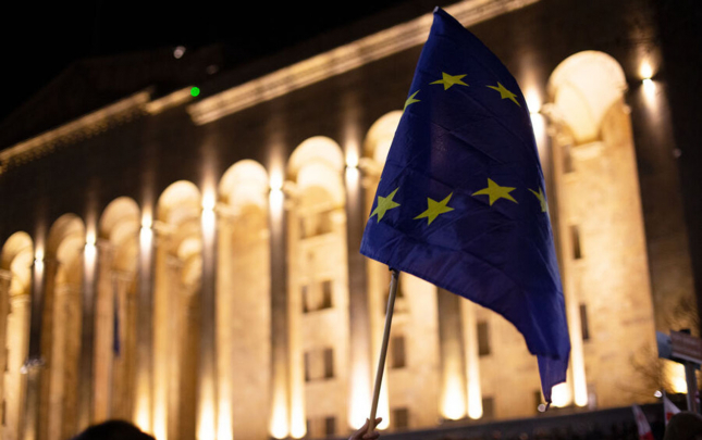 ak-gurcustanla-vizasiz-gedis-gelisi-legv-ede-biler