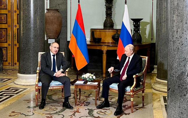 putin-pasinyanla-gorusdu