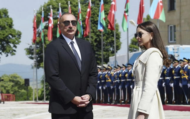 mehriban-eliyeva-prezidenti-bele-tebrik-etdi