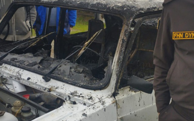 3-yasli-usaq-masinda-yanaraq-oldu