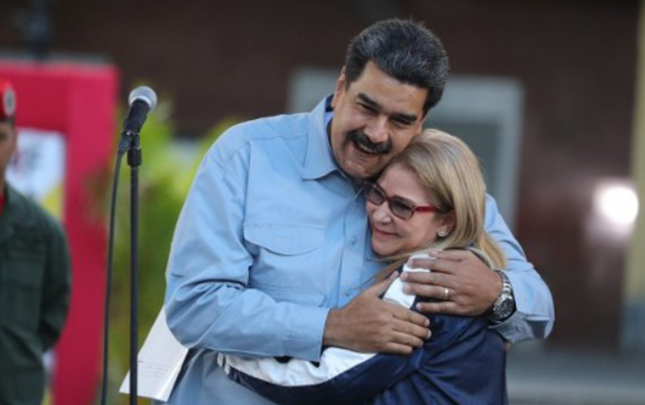 abs-maduro-ve-heyat-yoldasini-nede-ittiham-edir