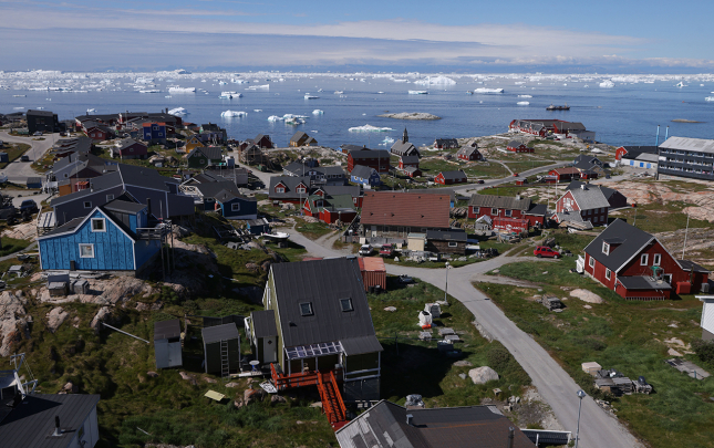 qrenlandiya-ile-bagli-raziliga-geldiler