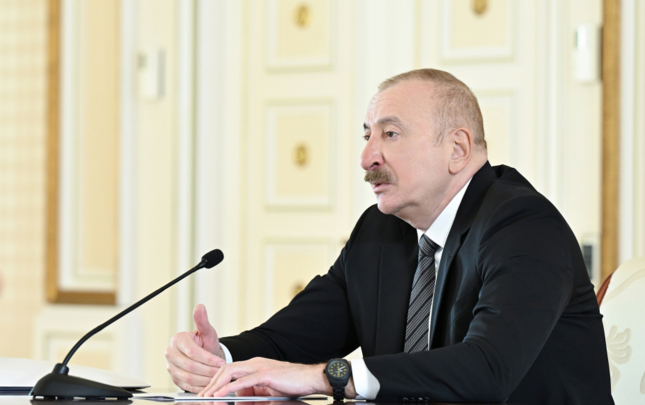 ilk-defedir-ki-bu-tedbirde-sulhu-elde-etmis-dovlet-bascisi-kimi-istirak-edirem