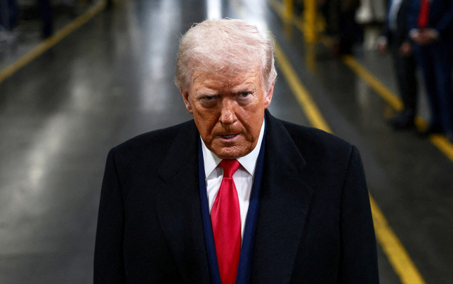 trampin-komediya-axsaminda-hec-kim-gulmedi