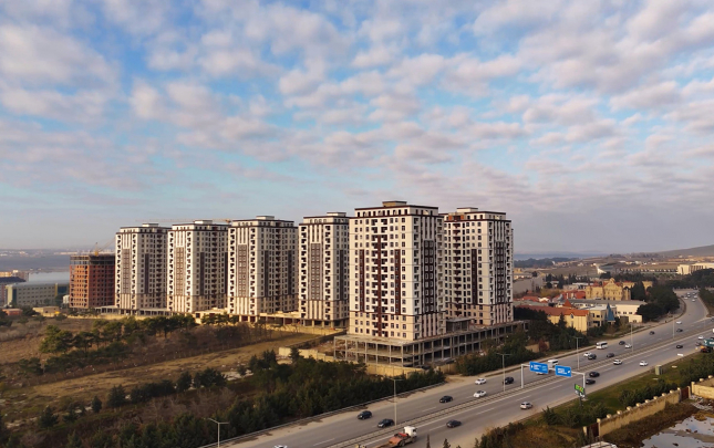 ipoteka-ile-yoxsa-daxili-hisseli-odenisle-ev-almaq