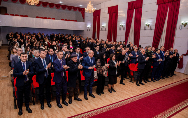 lerikde-2025-ci-ilin-yekunlari-ile-bagli-hesabat-yigincagi-kecirildi