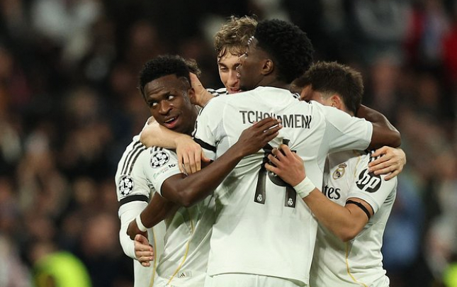 dunyanin-en-varli-futbol-klubunun-adi-aciqlandi