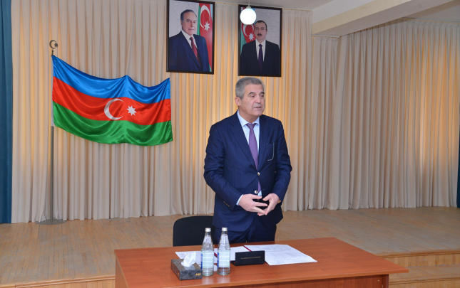 qaradagda-seyyar-gorus-kecirildi