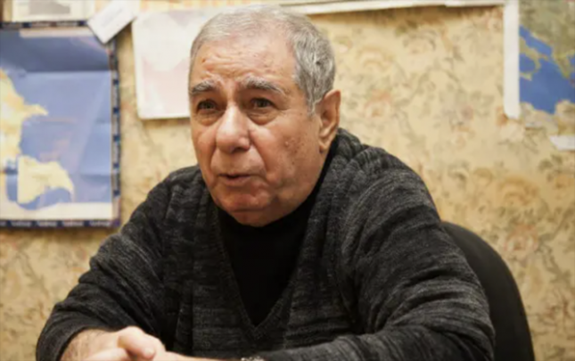 bele-biri-xalqinin-qelebesine-nece-sevinmeye-biler