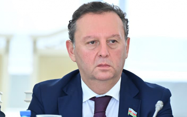 reqemsal-inkisaf-cemiyyetimizin-ayrilmaz-terkib-hissesine-cevrilib