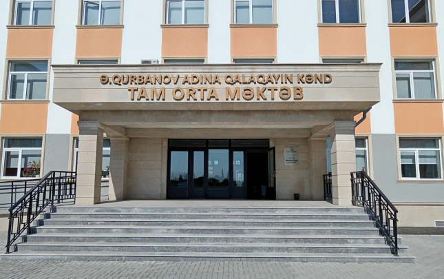 bu-kendde-yeni-mekteb-istifadeye-verildi