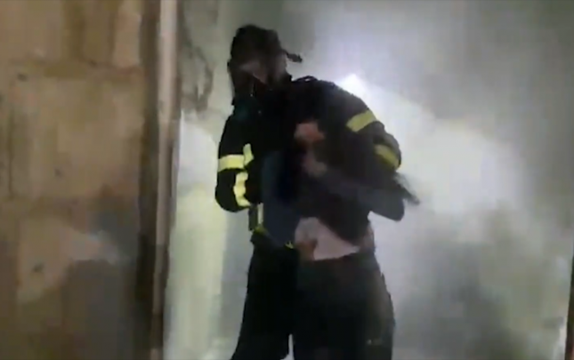 goycayda-yasayis-binasinda-yangin