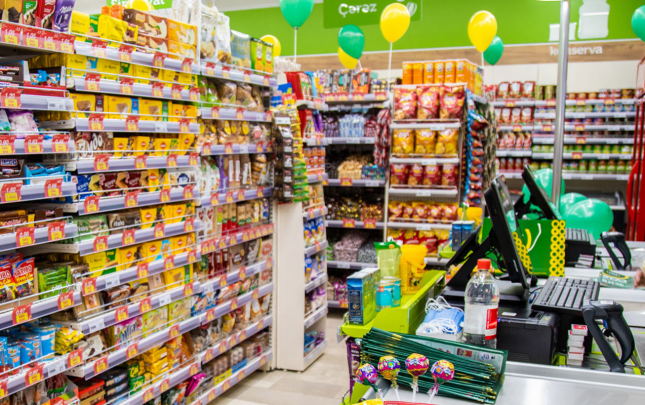 marketde-musteri-oldu