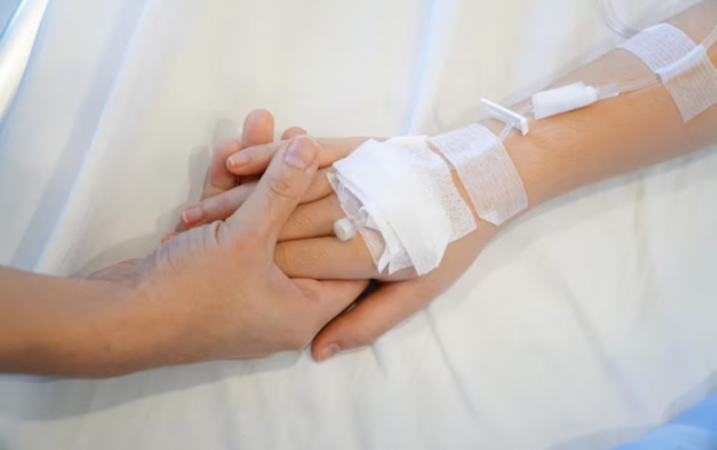 agcabedide-7-yasli-usaq-bicaqlandi