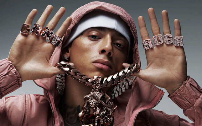 meshur-repci-islami-qebul-etdi