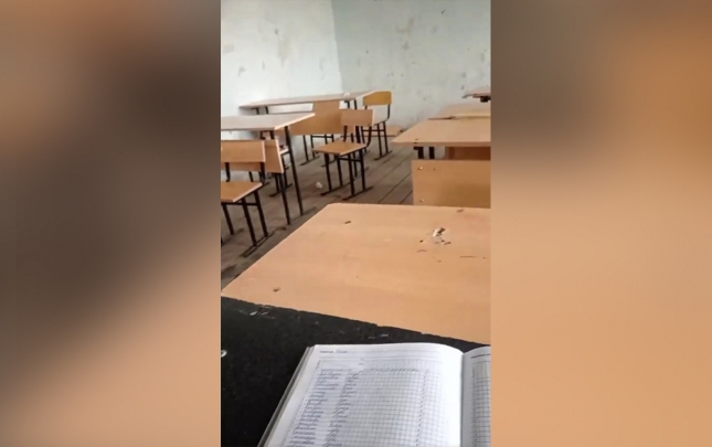 muellimin-sinifden-cekdiyi-bu-video-muzakire-yaratdi