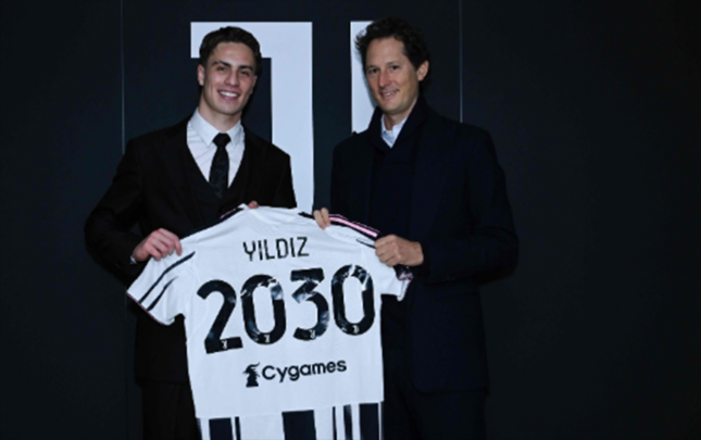 kenan-yuventusla-muqavilesini-uzatdi