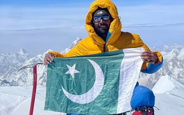pakistanli-alpinist-yixilaraq-helak-oldu
