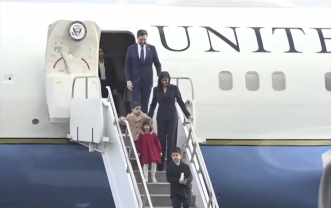 vensin-ermenistana-seferi-basladi