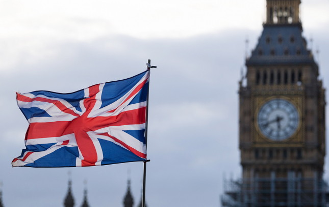 starmerin-metbuat-katibi-de-istefa-verdi